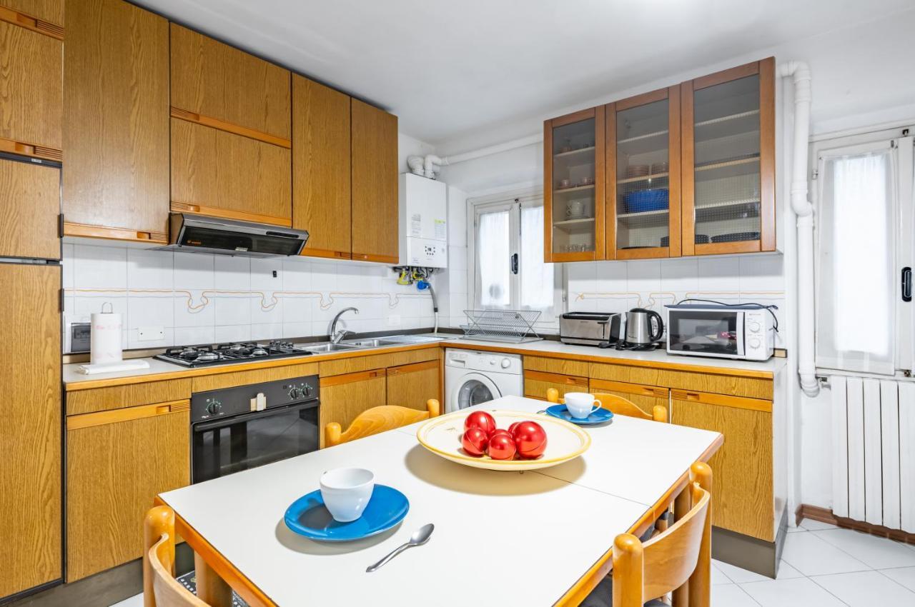 Sant'Ambrogio Central Apt: Your Florence Hideaway Exterior foto